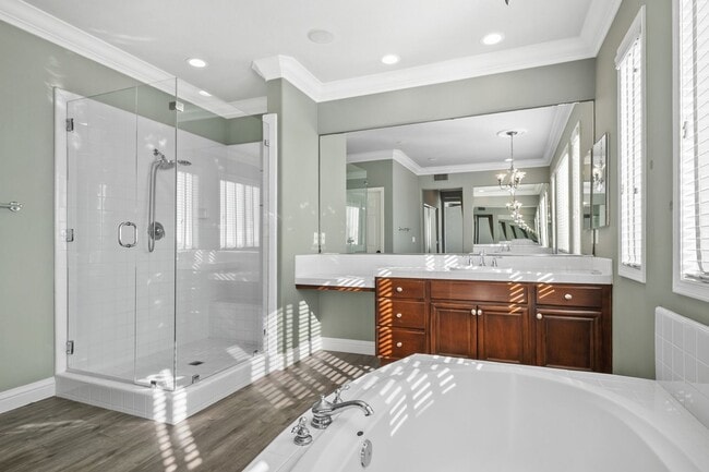 Building Photo - Stunning 5-Bedroom Pool Home in Talega – Luxury Living in San Clemente