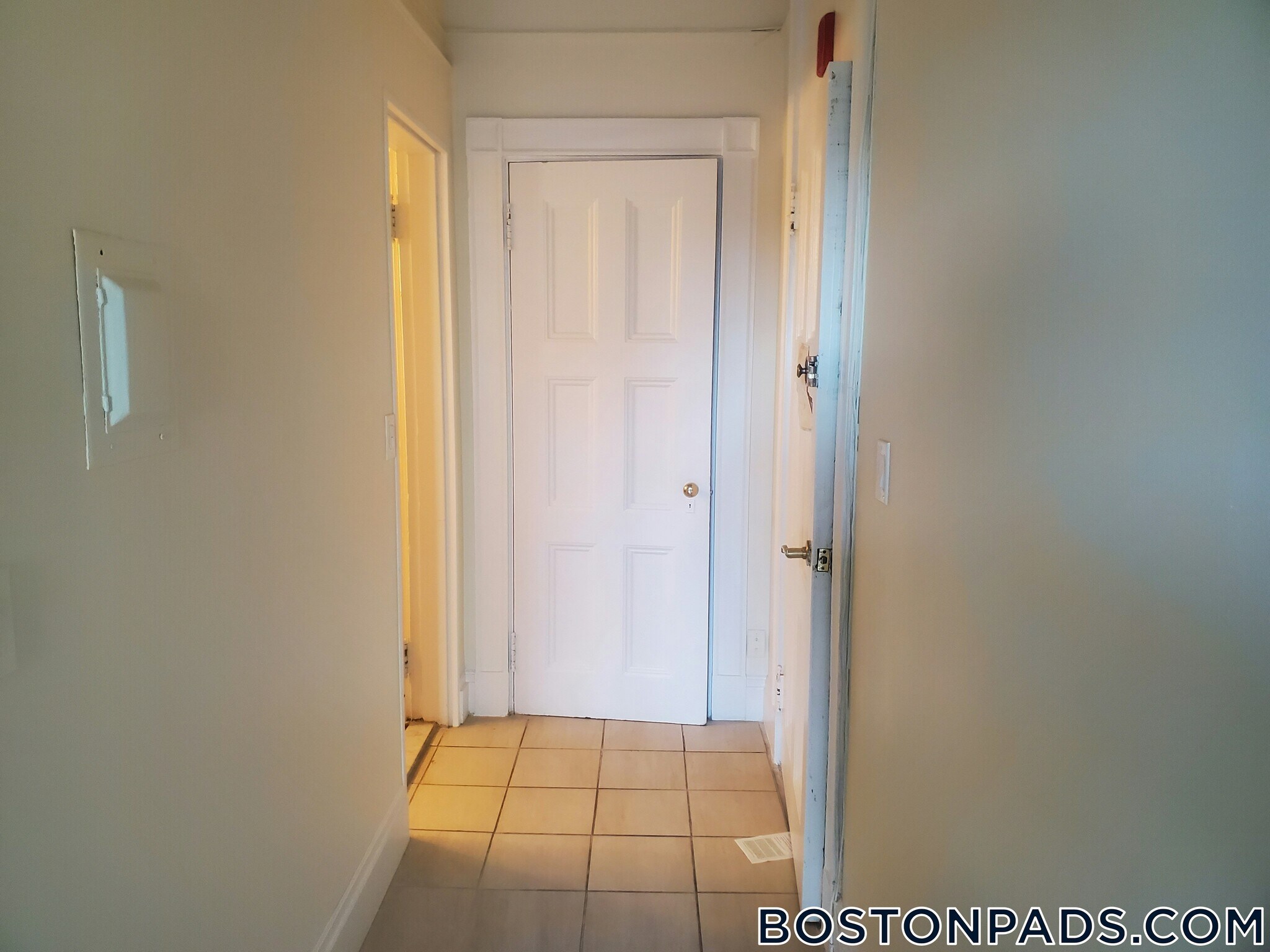 Building Photo - 62 Boylston St