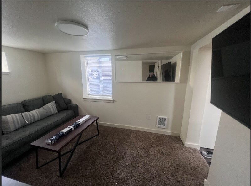 Building Photo - 1206 Gregory Way