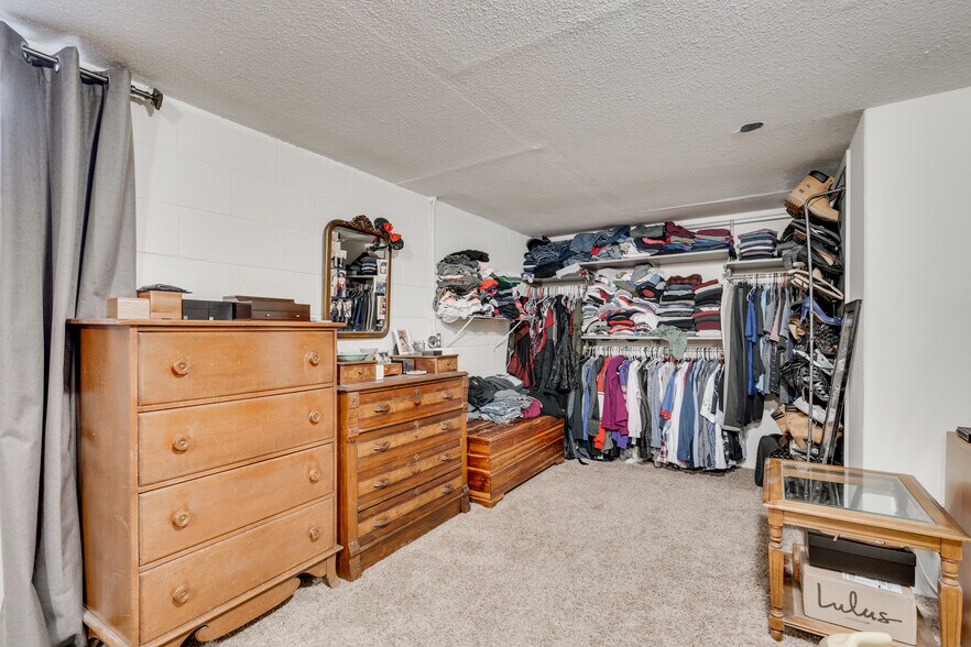 Bedroom 3 - 5314 Hiawatha Ln