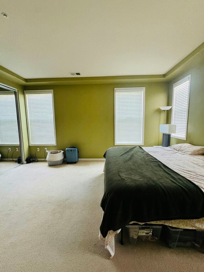 Building Photo - 3613 Whitworth Dr