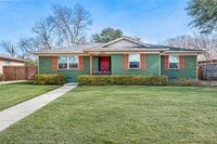 Building Photo - 2476 Pinebluff Dr