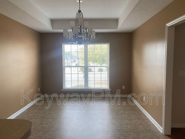 Building Photo - 145 Preakness Dr