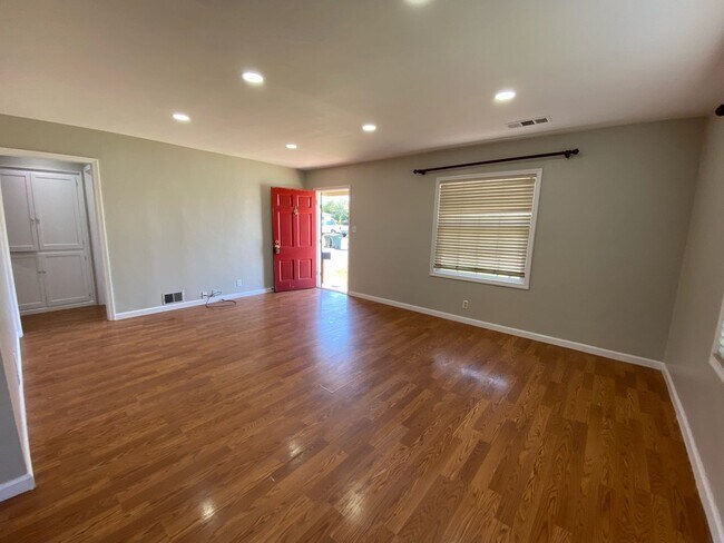 Building Photo - Remodeled Home w/ Detached Garage