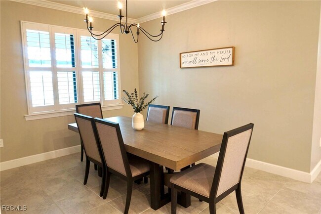 Building Photo - 3425 Hampton Blvd