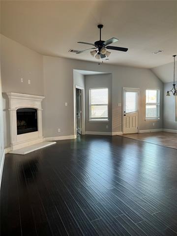 Building Photo - 667 Sharpley Dr