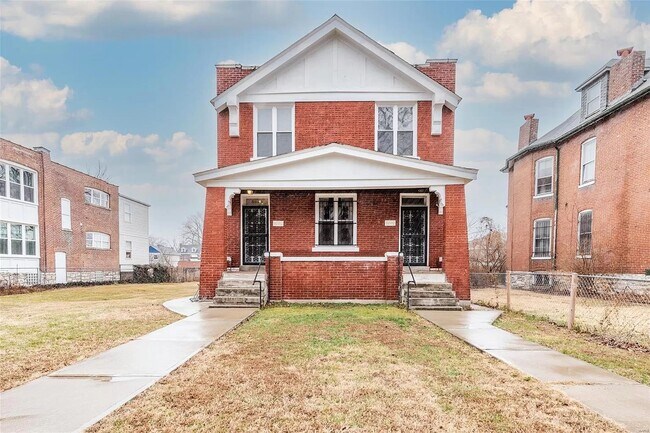 Primary Photo - 5938 Cates Ave