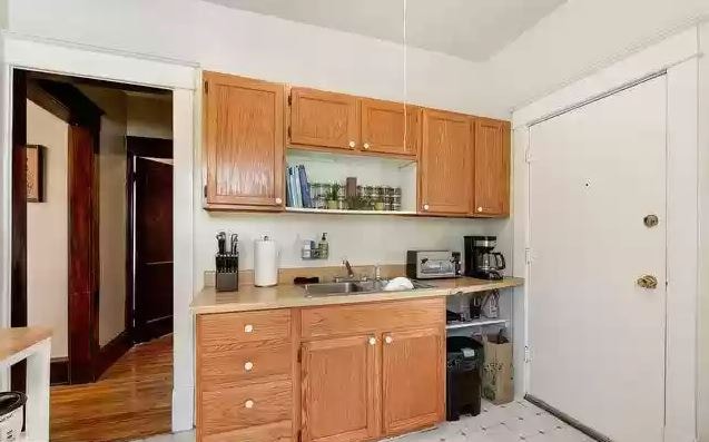 Building Photo - 3951 42nd Ave S