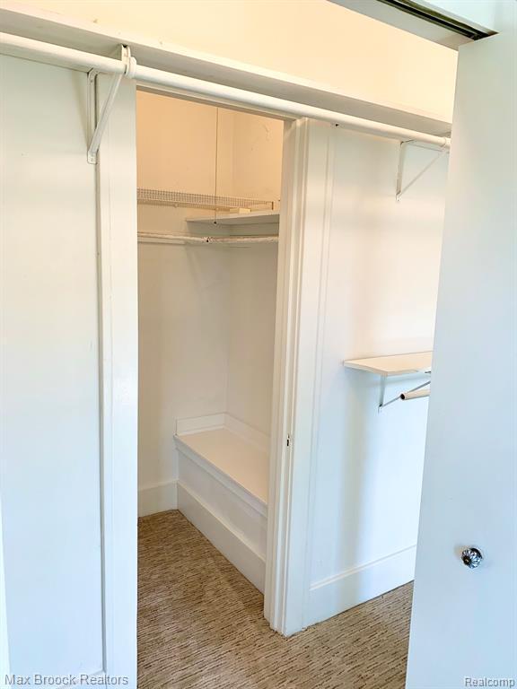 Building Photo - 156 N Worth St