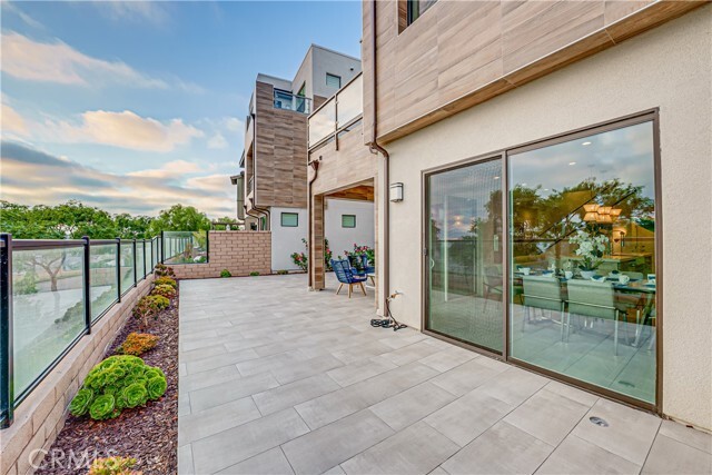 Building Photo - 26296 Paseo Sillin