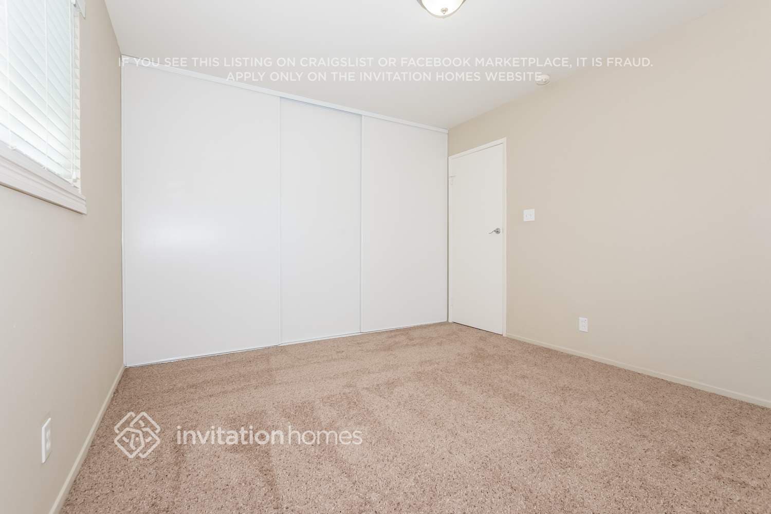 Building Photo - 10208 La Presa Way