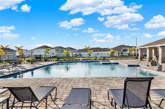 Building Photo - 1993 Sarah St