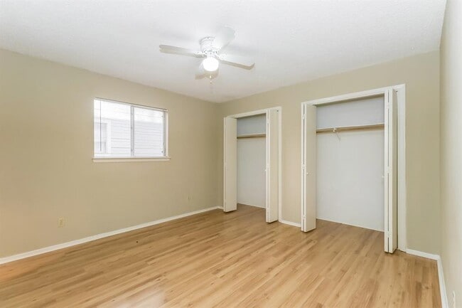 Building Photo - 5201 Evans Ave