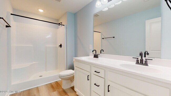 Building Photo - 604 Windsurfing Ln