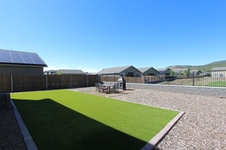 Building Photo - Spacious 4 Bedroom Home in Bellemont | Fenced Backyard + 2 Car Garage