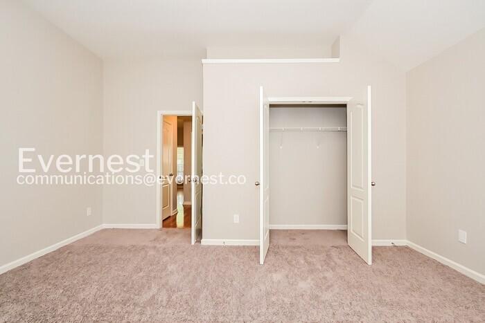 Building Photo - 231 Gilliam Ct