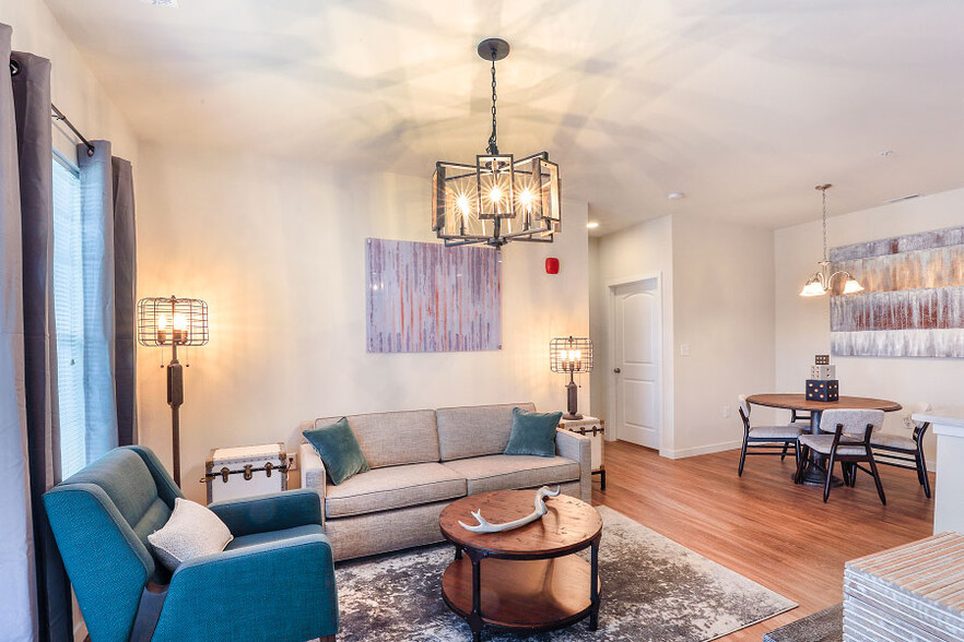 Primary Photo - Aventura at Maryland Oaks