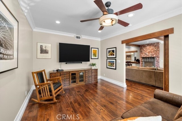 Building Photo - 1167 S Roxbury Dr