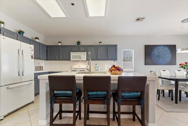 Building Photo - 3982 Eastgate N Rd