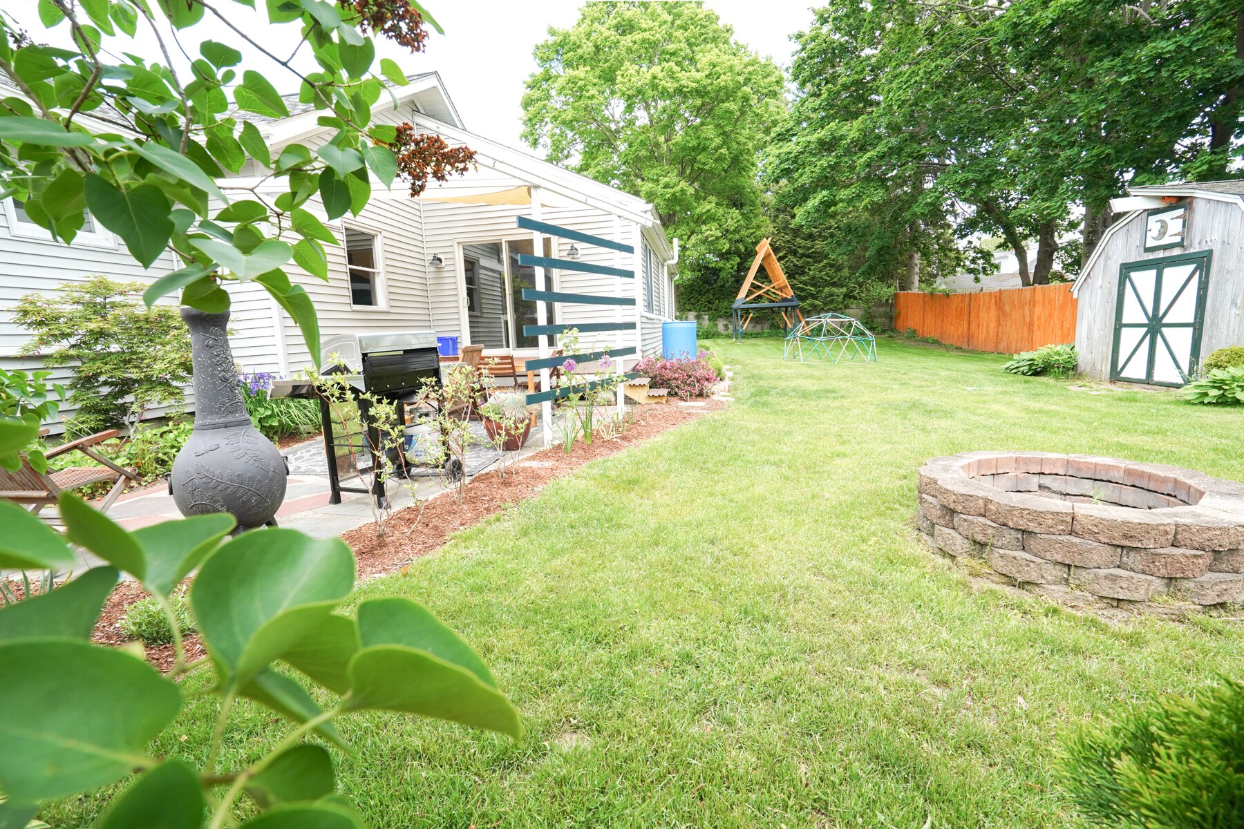 Building Photo - 48 Fales Ave