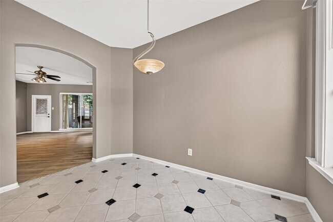 Building Photo - 14402 Barker Pelican Ct