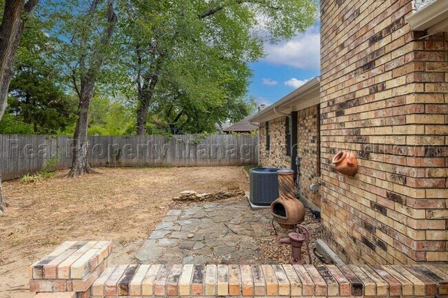 Building Photo - 5104 Andalusia Trail