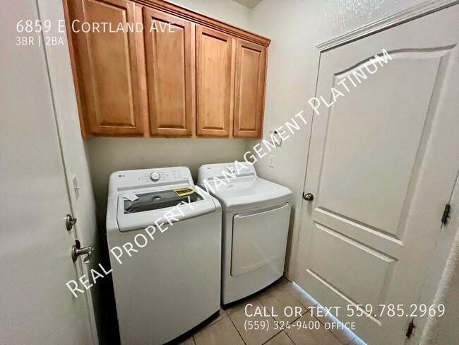 Building Photo - $2,195 Temperance & Shields, 3 Bedroom 2 B...