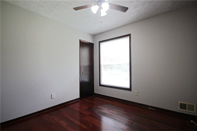 Building Photo - 3310 Chastain Crossing NW