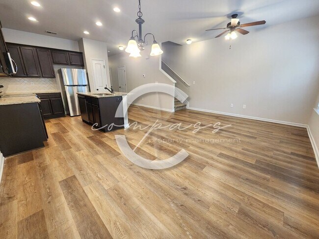 Building Photo - 6048 Oak Bend Ct
