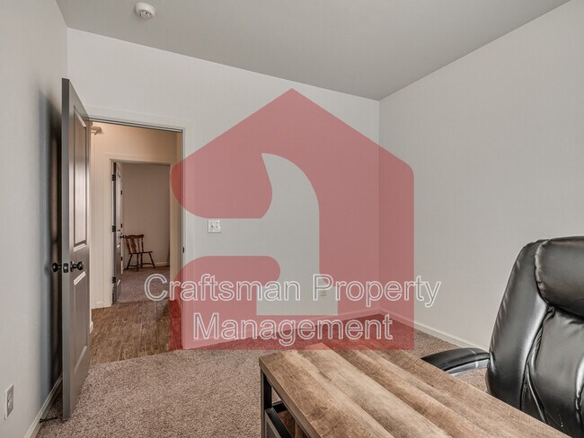 Building Photo - 9945 SW 21st St