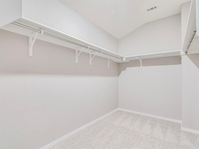 Building Photo - 9011 Pin Brush Dr