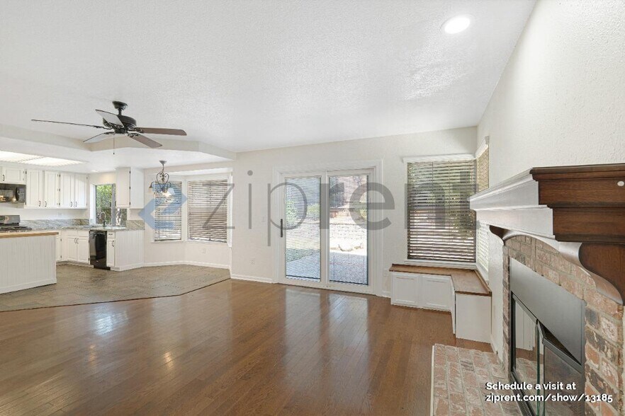 Building Photo - 5607 Blackrock Rd