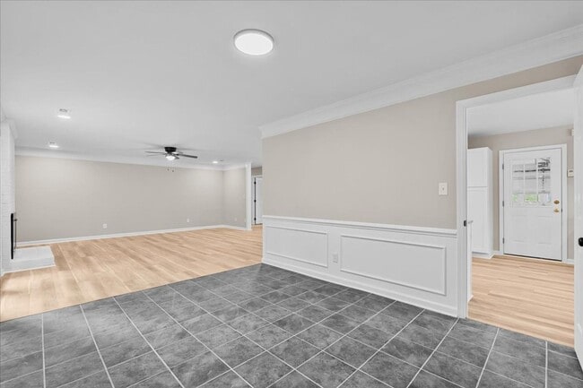 Building Photo - Coming Soon! Single Story Rental in Jamestown's Colony Park!