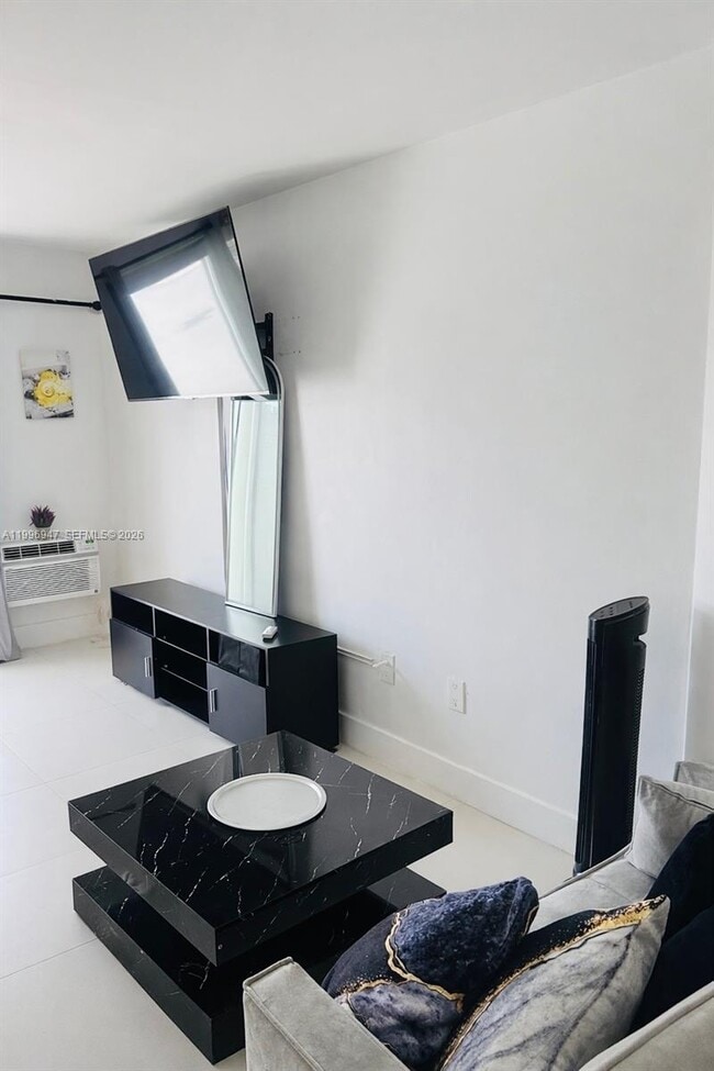 Building Photo - 7904 West Dr