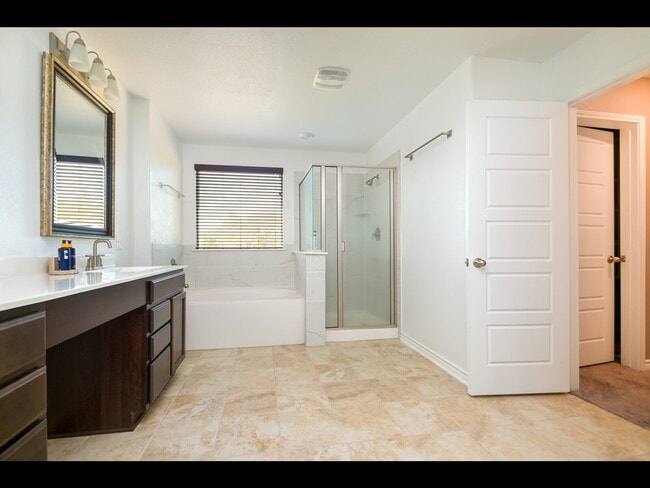 Building Photo - 15050 Tethys Wy