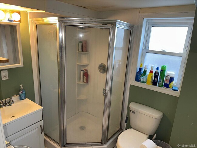 Building Photo - 72 Minnesota Ave