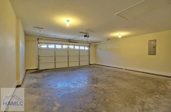 Building Photo - 209 Augusta Way