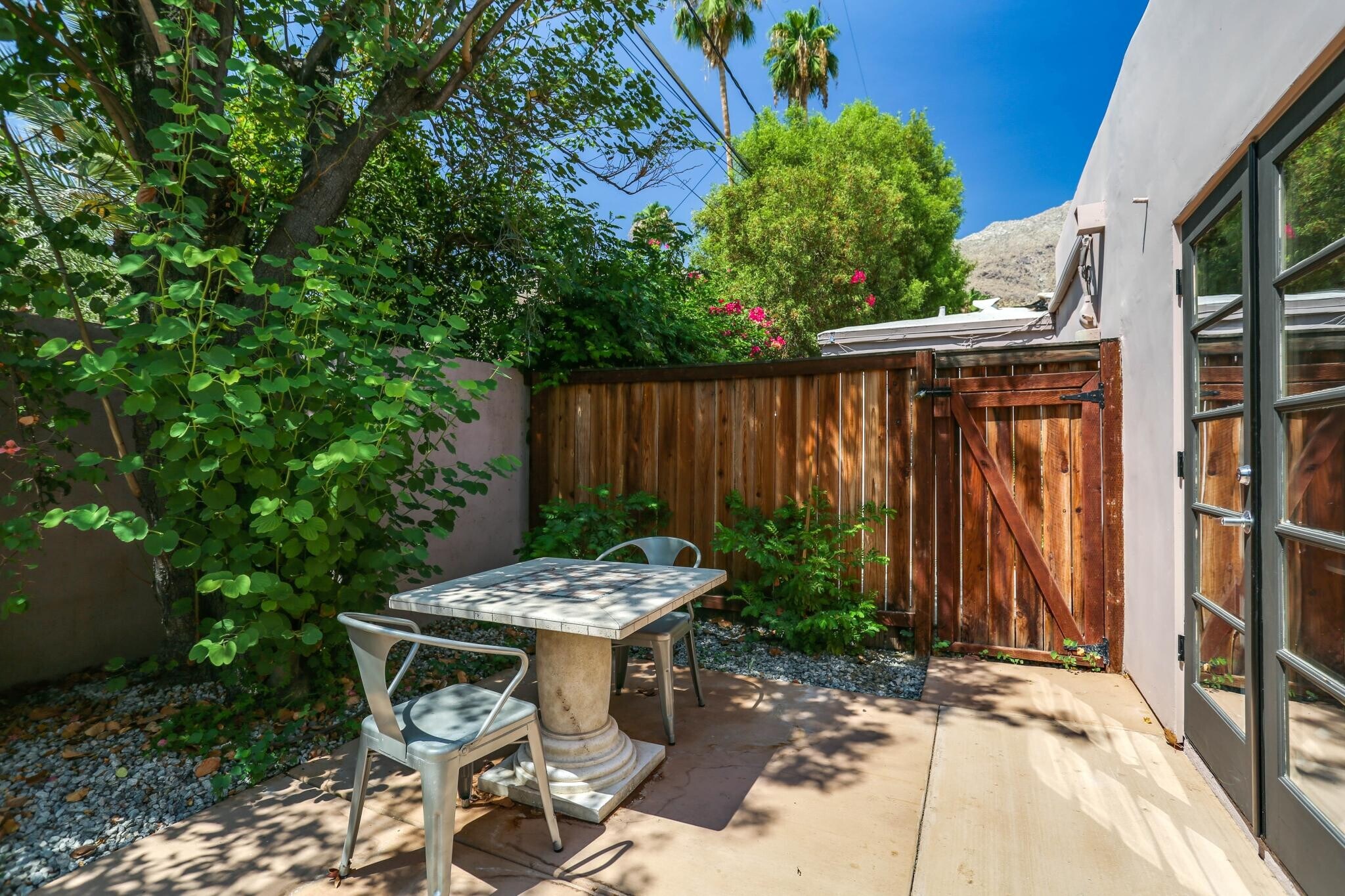 Building Photo - 133 Ocotillo Ave