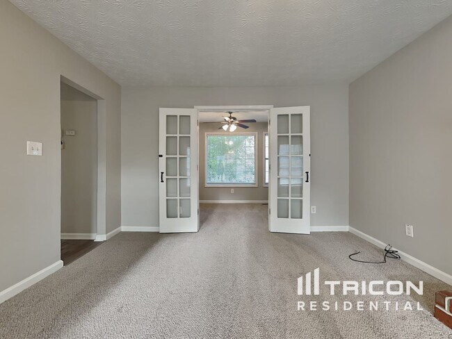 Building Photo - 1110 Karastan Court SW Marietta GA