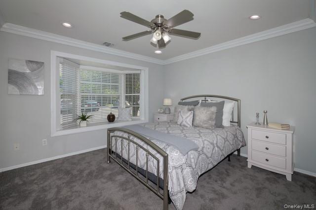 Building Photo - 83 Village Green Dr