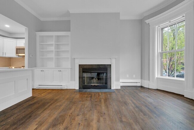 Building Photo - 25 Hanson St