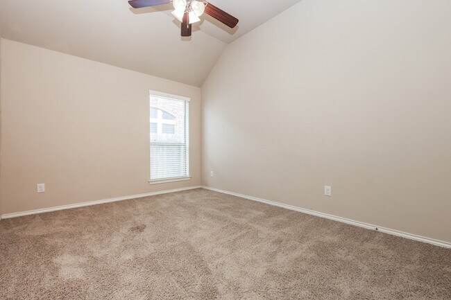 Building Photo - 2919 Chalet Knolls Ln