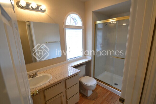 Building Photo - 1106 SW 335th St