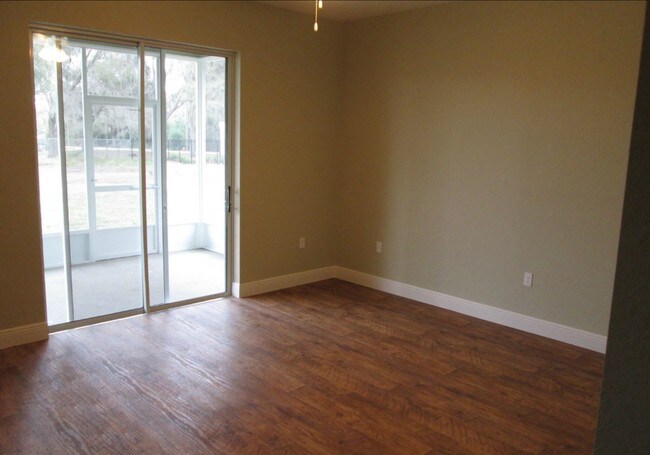 Interior Photo - Summer Brooke Townhomes