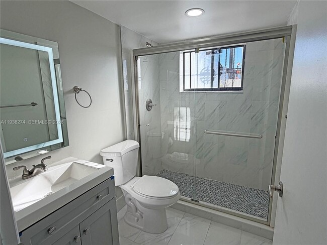 Building Photo - 1331 SW 124th Ct