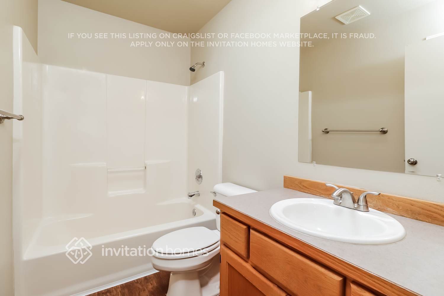 Building Photo - 1007 96th Ave SE