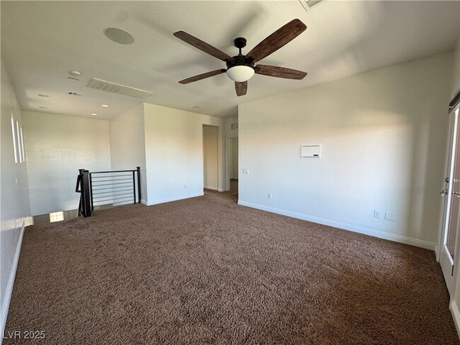 Building Photo - 2090 Morro Vista Dr