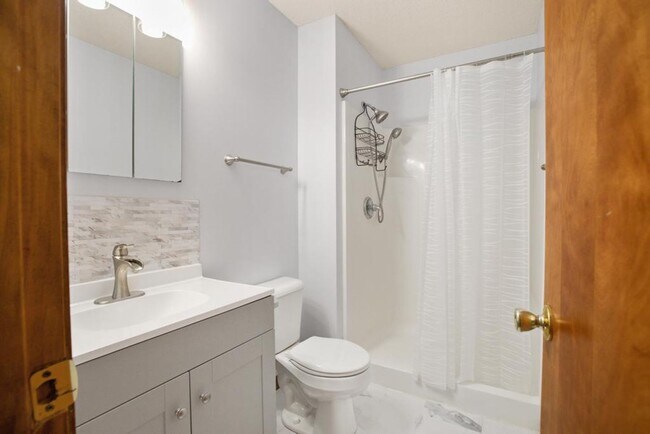 Building Photo - Community Water Access! Gorgeous Home!