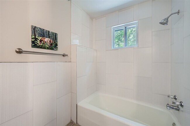 Building Photo - High-End Fully Furnished Luxury Gated French Chateau behind Dunwoody Country Club