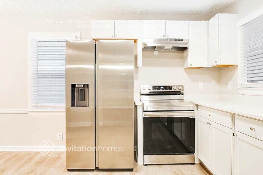 Building Photo - 1804 Glenhaven Cir